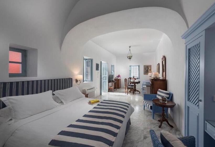 בית מלון כפרי Aigialos Luxury Traditional Settlement