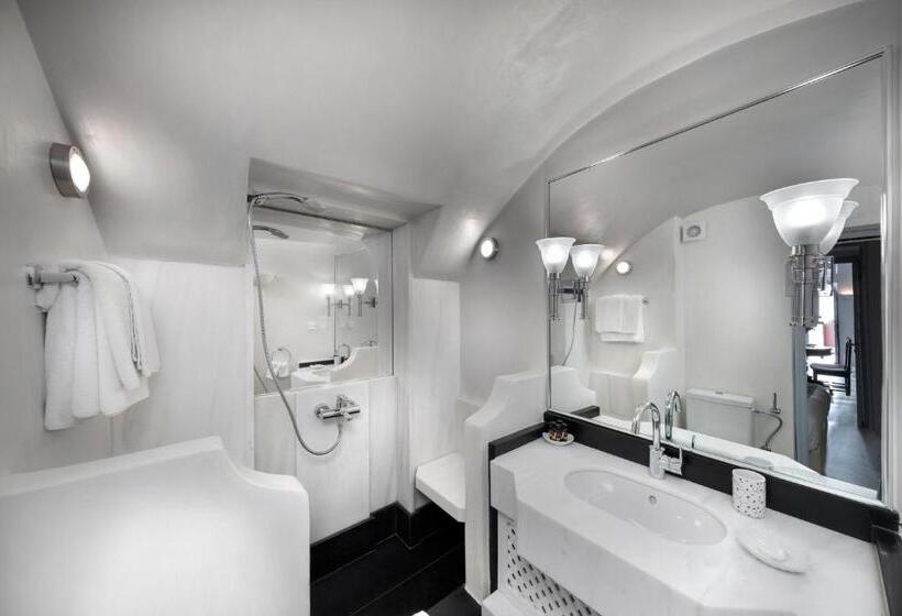 בית מלון כפרי Aigialos Luxury Traditional Settlement