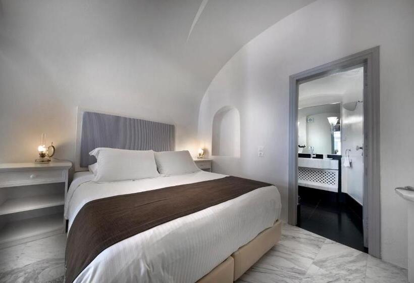 בית מלון כפרי Aigialos Luxury Traditional Settlement