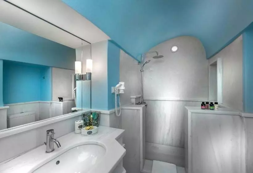 هتل Aigialos Luxury Traditional Settlement