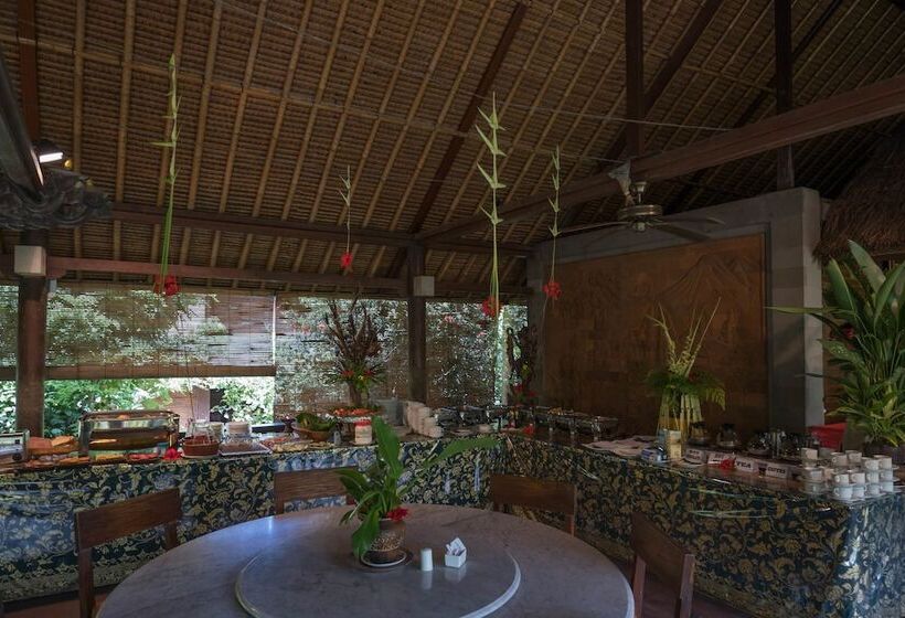 ホテル Ananda Ubud Resort