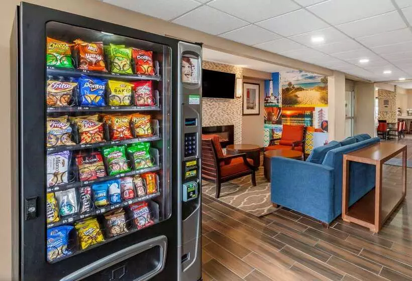 בית מלון כפרי Clarion Pointe Racine Mount Pleasant