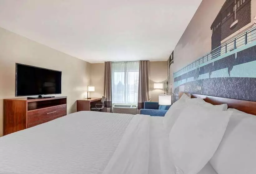 בית מלון כפרי Clarion Pointe Racine Mount Pleasant