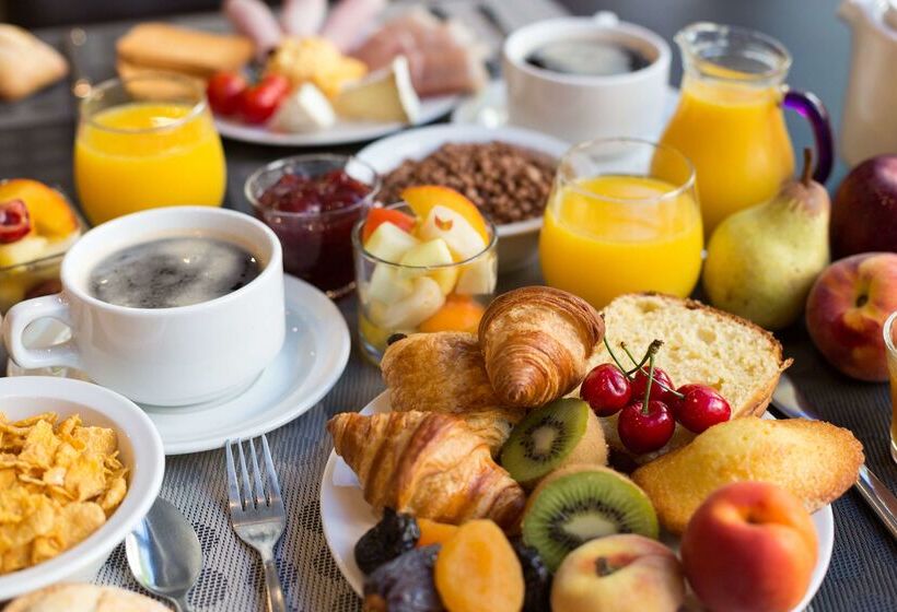 酒店 Hôtel & Spa Du Domaine Des Thômeaux, The Originals Relais