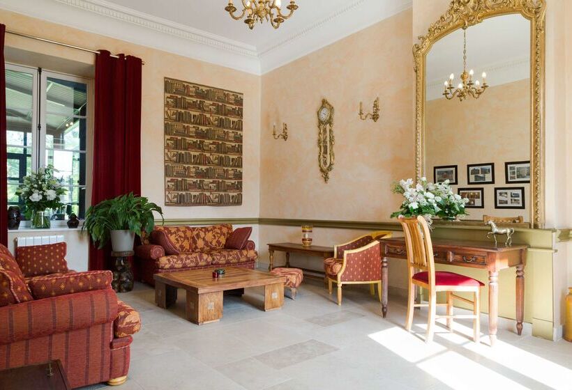 酒店 Hôtel & Spa Du Domaine Des Thômeaux, The Originals Relais