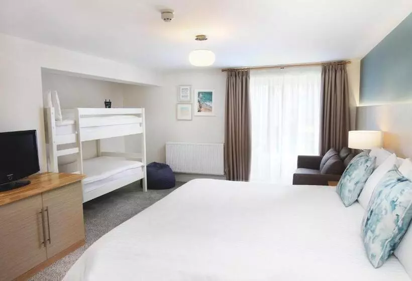 בית מלון כפרי Esplanade