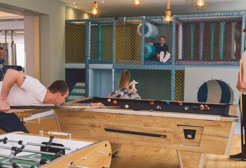 בית מלון כפרי Esplanade