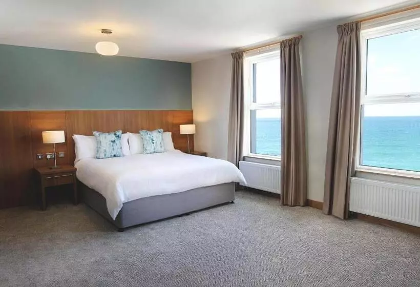 בית מלון כפרי Esplanade