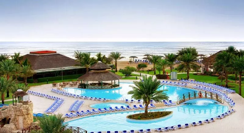 هتل Fujairah Rotana Resort & Spa   Al Aqah Beach