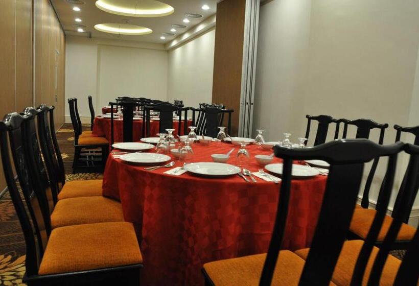 호텔 Grand Riverview