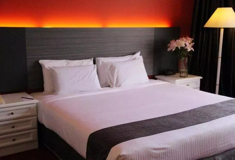 Отель Grand Riverview