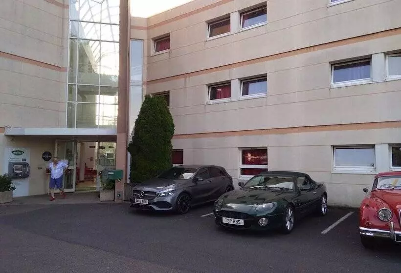 Отель Ibis Budget Le Mans Universite