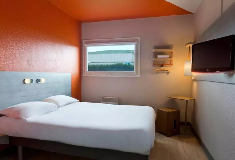 Отель Ibis Budget Le Mans Universite