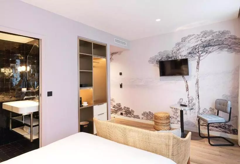 Hotel Le Katorze Hôtel