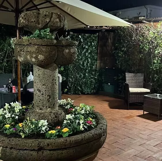 فندق Luxury Corte Di Re Artù