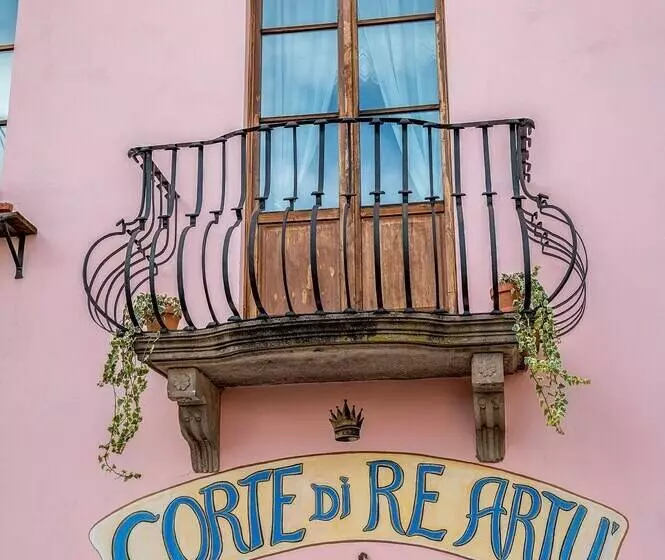 فندق Luxury Corte Di Re Artù