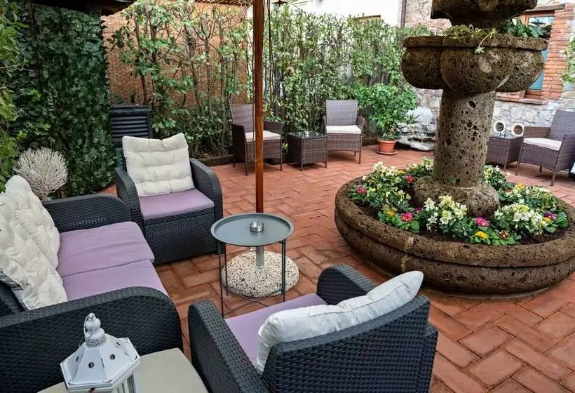 فندق Luxury Corte Di Re Artù