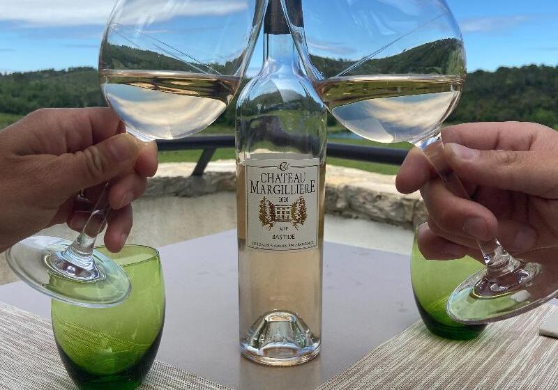 Отель Mercure Brignoles Golf De Barbaroux & Spa