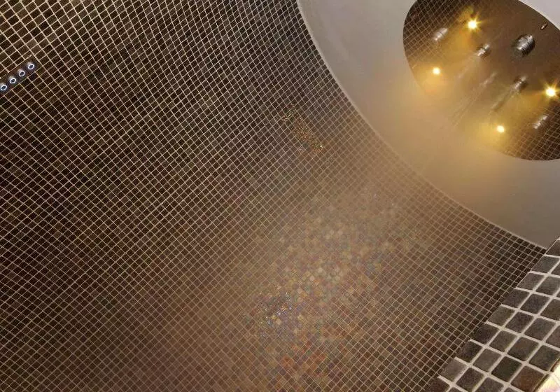 Отель Mercure Brignoles Golf De Barbaroux & Spa