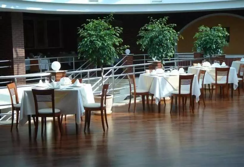 فندق Optima Odesa