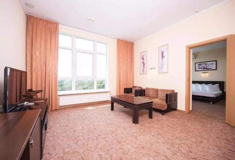 فندق Optima Odesa