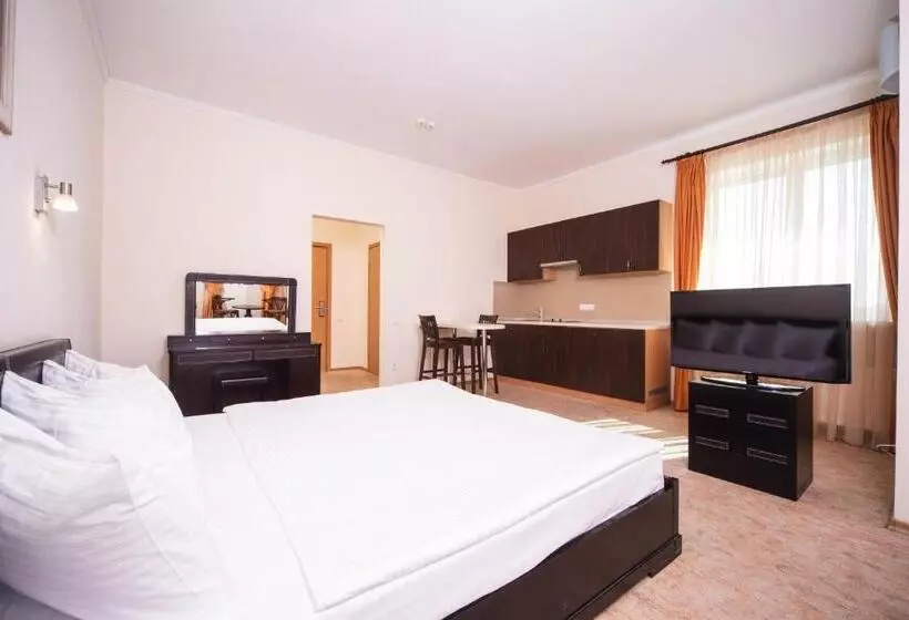 فندق Optima Odesa