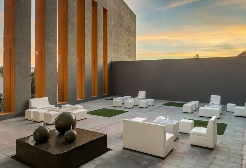 Hotelli Real Inn Ciudad Juarez By The Usa Consulate