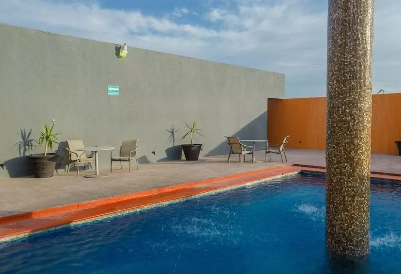 Hotelli Real Inn Ciudad Juarez By The Usa Consulate