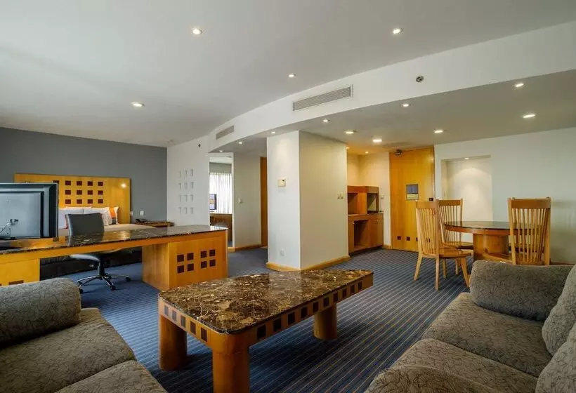 Hotelli Real Inn Ciudad Juarez By The Usa Consulate
