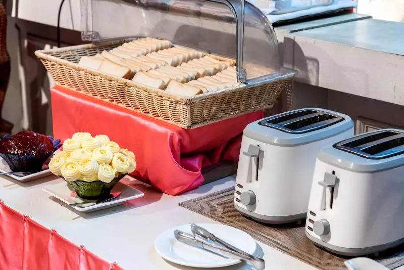 Отель Sawasdee Sunshine Pattaya