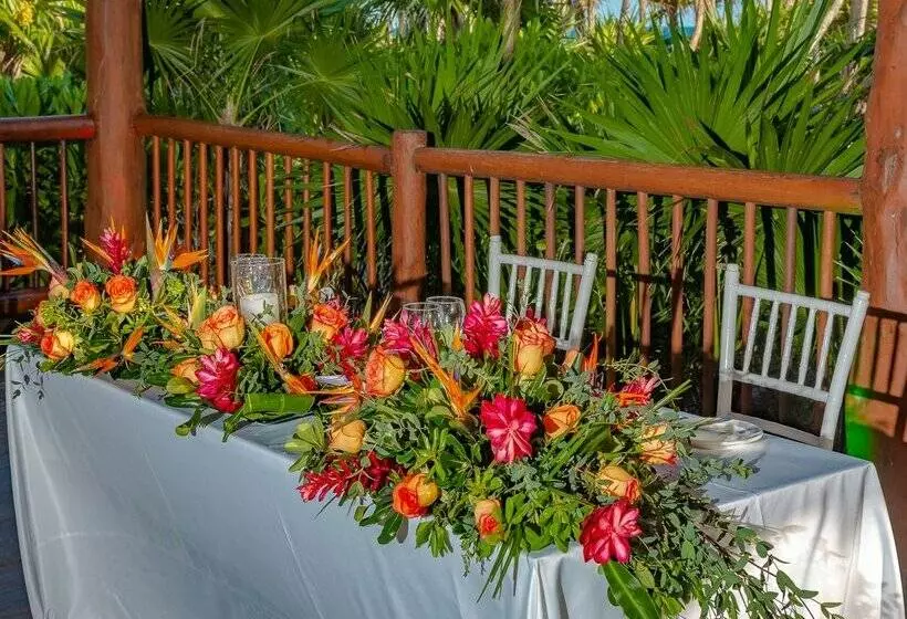 هتل Valentin Imperial Riviera Maya All Inclusive   Adults Only