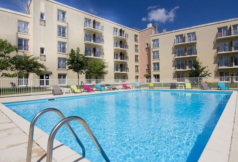 اقامتگاه Résidence Du Parc Appart