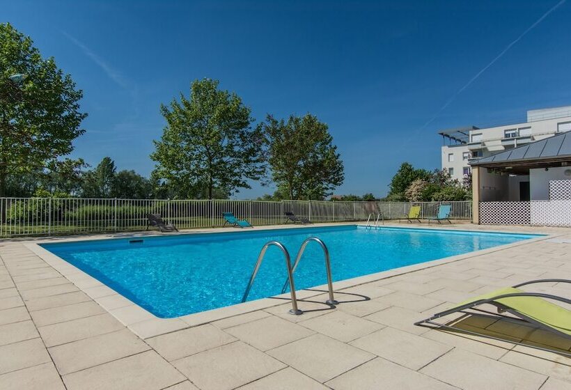 اقامتگاه Résidence Du Parc Appart