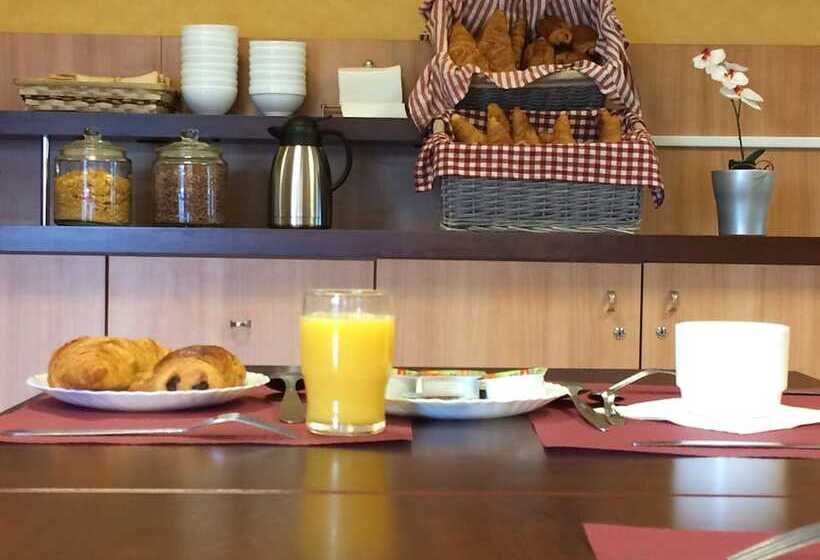 اقامتگاه Résidence Du Parc Appart