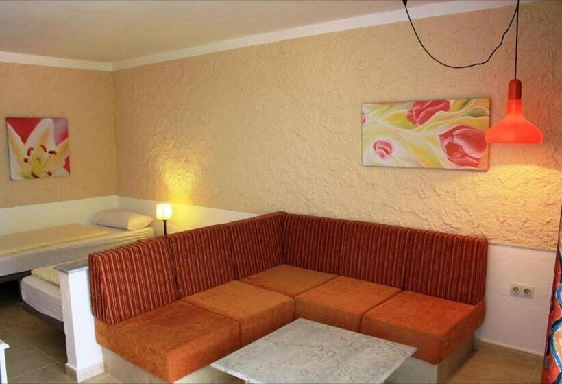 Apartamentos Matorral