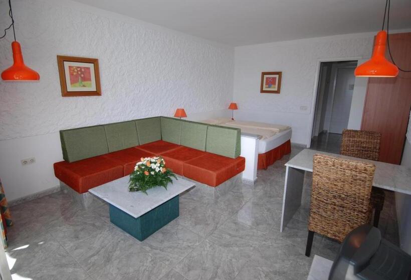 Apartamentos Matorral