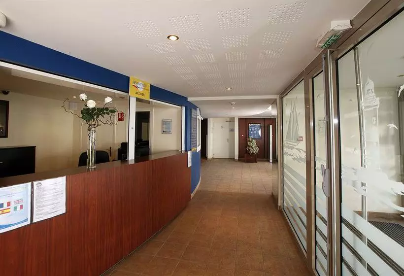 Appart'hôtel Appart'City Pontoise Cergy le Haut