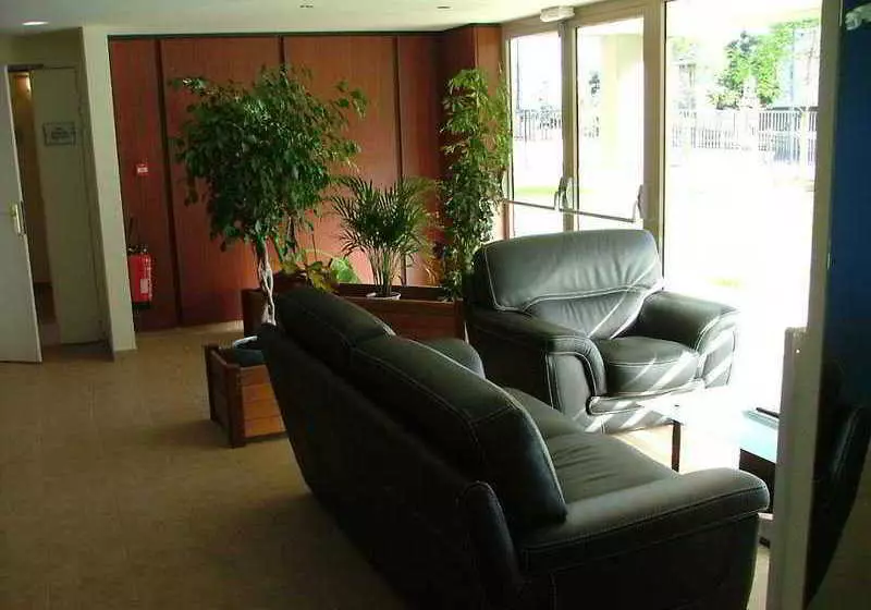 Appart'hôtel Appart'City Pontoise Cergy le Haut