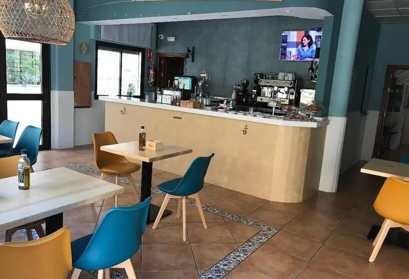 فندق فئة نجمة واحدة Macavi