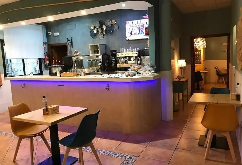 فندق فئة نجمة واحدة Macavi