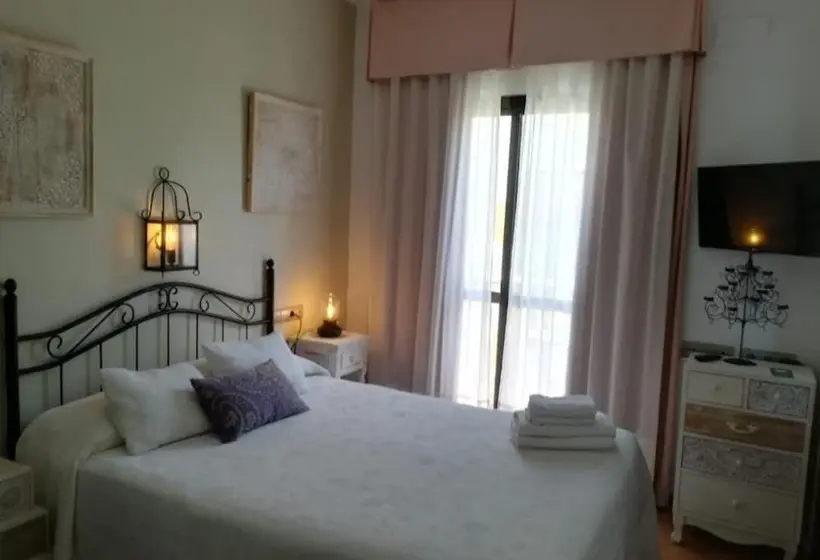 فندق فئة نجمة واحدة Macavi