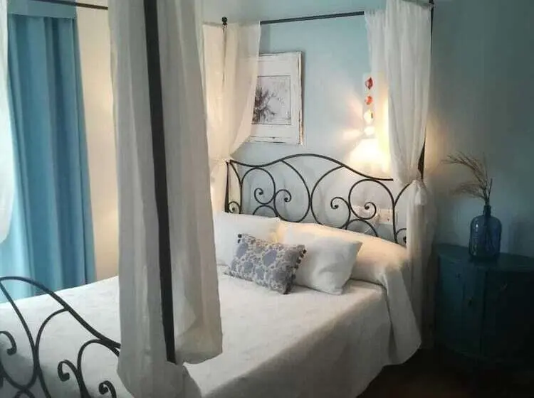 فندق فئة نجمة واحدة Macavi