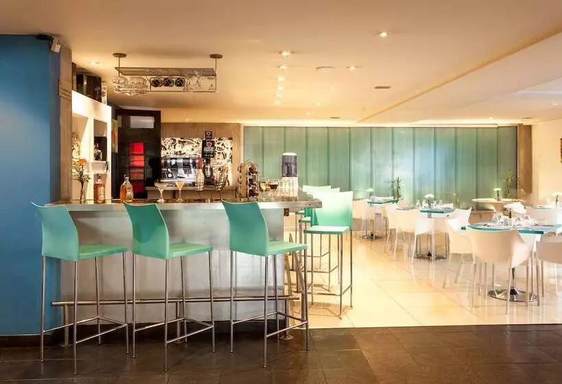 فندق 104 Art Suites