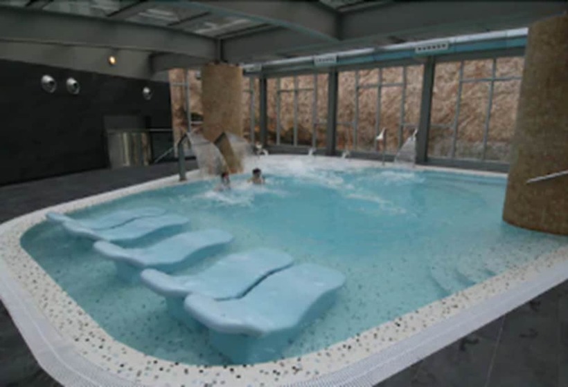 هتل Agora Spa & Resort