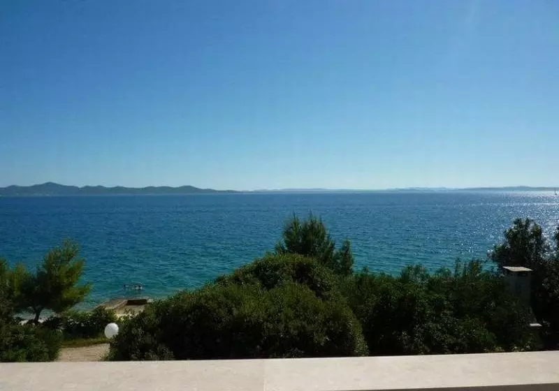 酒店 Apartmani Zubcic