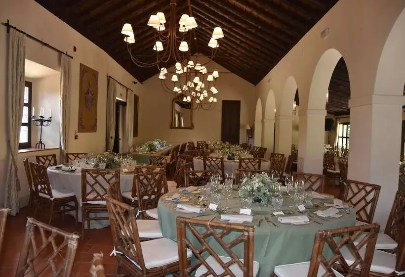 Отель Caserio De Lobones