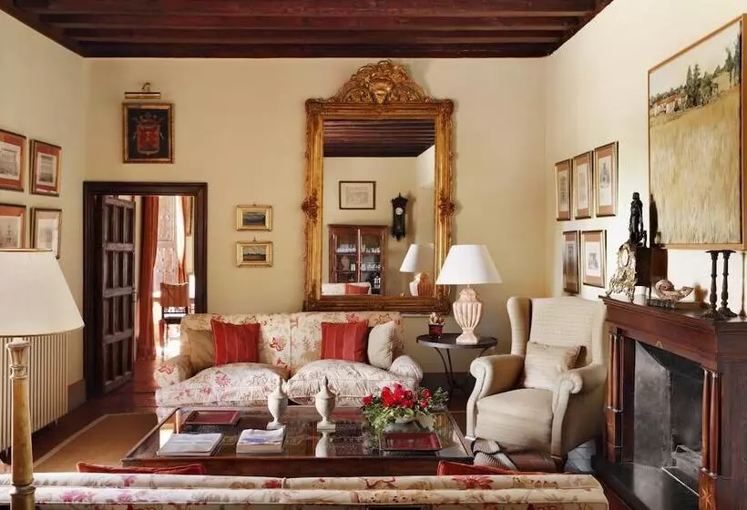 Отель Caserio De Lobones