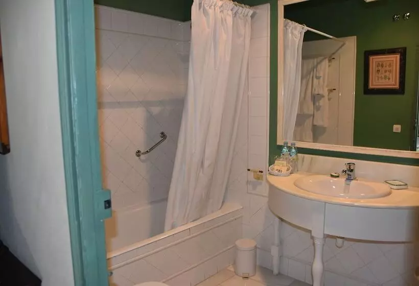 Отель Caserio De Lobones