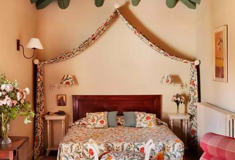 Отель Caserio De Lobones