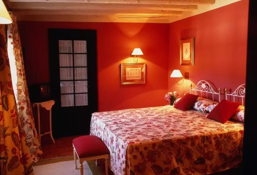 Отель Caserio De Lobones